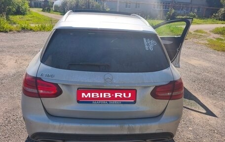 Mercedes-Benz C-Класс, 2018 год, 2 300 000 рублей, 4 фотография