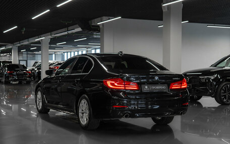 BMW 5 серия, 2018 год, 2 840 000 рублей, 4 фотография