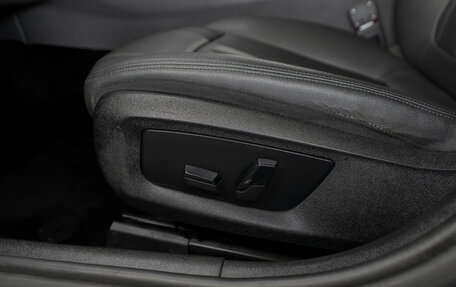 BMW 5 серия, 2018 год, 2 840 000 рублей, 19 фотография