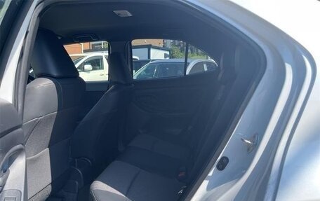 Toyota Yaris Cross, 2023 год, 1 250 001 рублей, 25 фотография