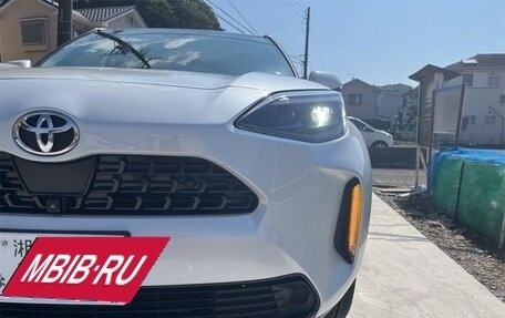 Toyota Yaris Cross, 2023 год, 1 250 001 рублей, 30 фотография