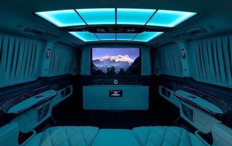 Mercedes-Benz V-Класс, 2026 год, 19 200 000 рублей, 3 фотография