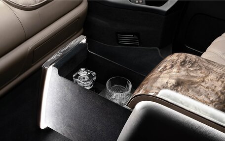 Mercedes-Benz V-Класс, 2026 год, 22 200 000 рублей, 33 фотография