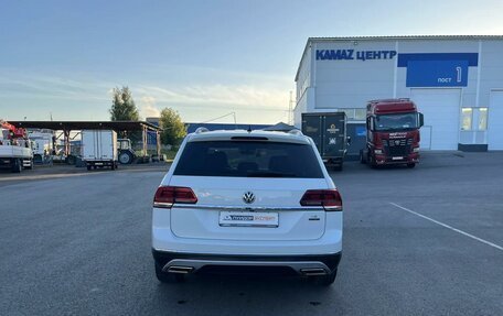 Volkswagen Teramont I, 2018 год, 3 249 000 рублей, 6 фотография
