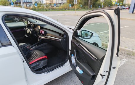 Skoda Octavia IV, 2021 год, 1 750 000 рублей, 11 фотография