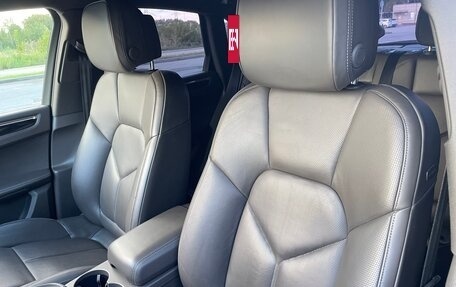 Porsche Macan I рестайлинг, 2014 год, 2 900 000 рублей, 13 фотография