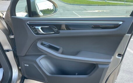 Porsche Macan I рестайлинг, 2014 год, 2 900 000 рублей, 22 фотография