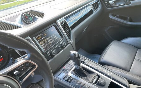 Porsche Macan I рестайлинг, 2014 год, 2 900 000 рублей, 25 фотография