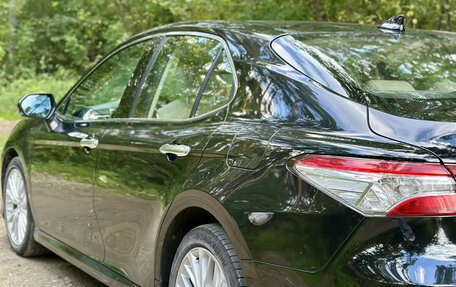 Toyota Camry, 2018 год, 3 200 000 рублей, 8 фотография
