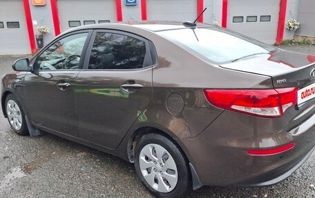 KIA Rio III рестайлинг, 2017 год, 650 000 рублей, 6 фотография