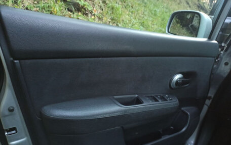Nissan Tiida, 2012 год, 600 000 рублей, 14 фотография