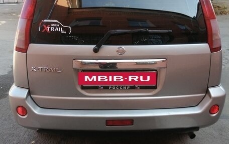 Nissan X-Trail, 2005 год, 550 000 рублей, 2 фотография
