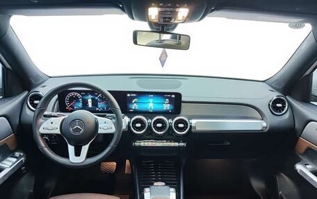 Mercedes-Benz GLB, 2022 год, 2 357 000 рублей, 7 фотография