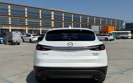 Mazda CX-4, 2022 год, 1 733 000 рублей, 5 фотография