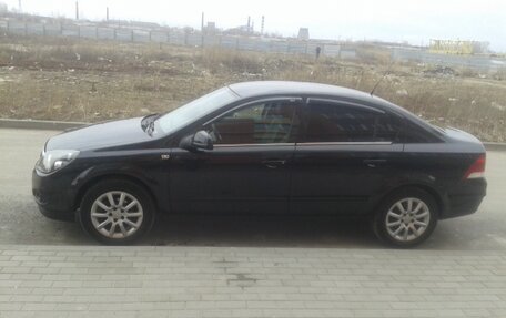 Opel Astra H, 2014 год, 3 фотография
