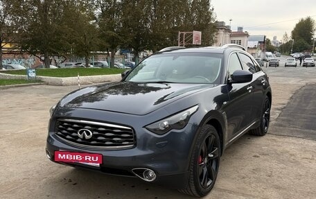 Infiniti FX II, 2010 год, 2 200 000 рублей, 3 фотография