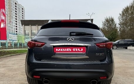 Infiniti FX II, 2010 год, 2 200 000 рублей, 8 фотография