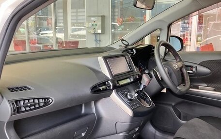 Toyota Wish II, 2012 год, 1 110 001 рублей, 25 фотография