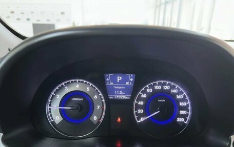 Hyundai Solaris II рестайлинг, 2014 год, 770 000 рублей, 16 фотография