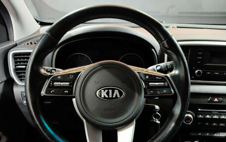 KIA Sportage IV рестайлинг, 2020 год, 2 145 000 рублей, 10 фотография