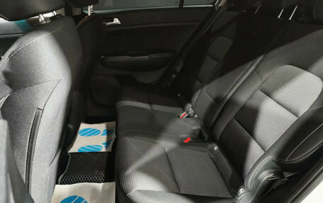 KIA Sportage IV рестайлинг, 2020 год, 2 145 000 рублей, 15 фотография