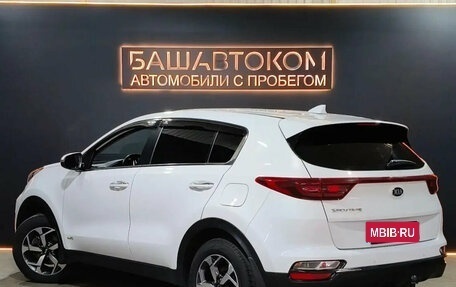 KIA Sportage IV рестайлинг, 2020 год, 2 145 000 рублей, 7 фотография