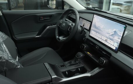 Toyota RAV4, 2026 год, 4 350 000 рублей, 6 фотография