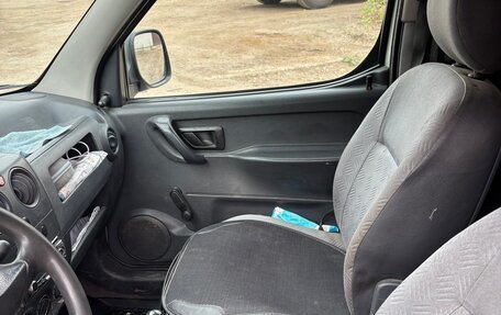 Citroen Berlingo II рестайлинг, 2003 год, 340 000 рублей, 9 фотография