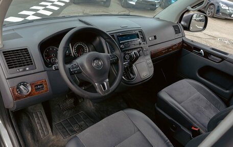Volkswagen Multivan T5, 2014 год, 2 685 000 рублей, 14 фотография