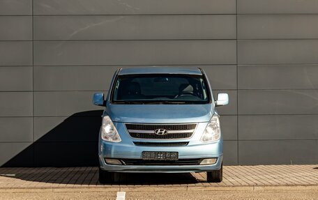 Hyundai Grand Starex Grand Starex I рестайлинг 2, 2009 год, 1 500 000 рублей, 2 фотография