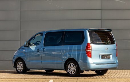 Hyundai Grand Starex Grand Starex I рестайлинг 2, 2009 год, 1 500 000 рублей, 4 фотография