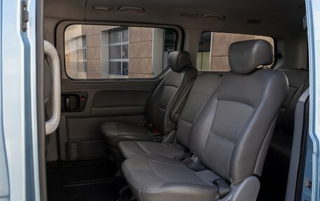 Hyundai Grand Starex Grand Starex I рестайлинг 2, 2009 год, 1 500 000 рублей, 16 фотография