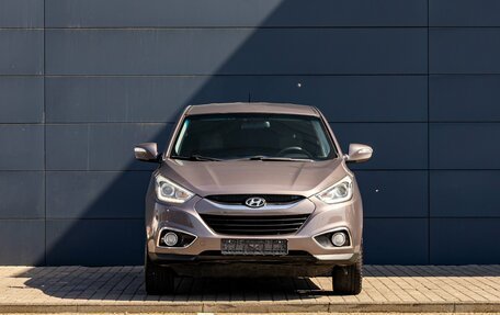 Hyundai ix35 I рестайлинг, 2015 год, 1 695 000 рублей, 2 фотография