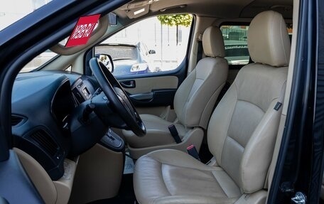 Hyundai H-1 II рестайлинг, 2018 год, 3 195 000 рублей, 11 фотография