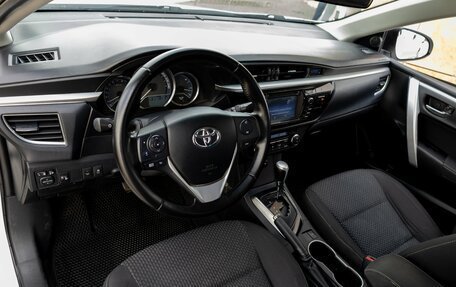 Toyota Corolla, 2013 год, 1 556 000 рублей, 14 фотография