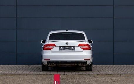 Skoda Superb III рестайлинг, 2013 год, 1 300 000 рублей, 5 фотография