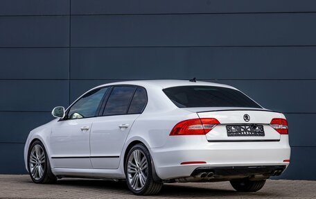 Skoda Superb III рестайлинг, 2013 год, 1 300 000 рублей, 8 фотография