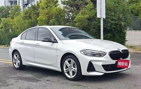 BMW 1 серия, 2022 год, 1 890 000 рублей, 1 фотография