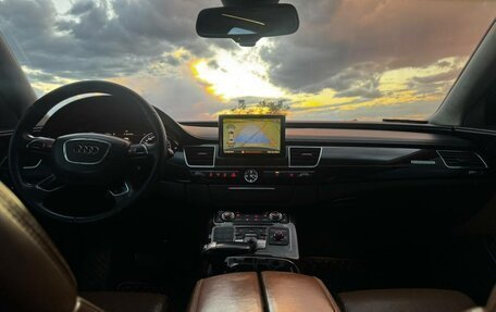 Audi A8, 2015 год, 1 990 000 рублей, 12 фотография