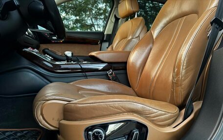 Audi A8, 2015 год, 1 990 000 рублей, 15 фотография