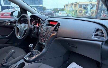 Opel Astra J, 2012 год, 500 000 рублей, 9 фотография