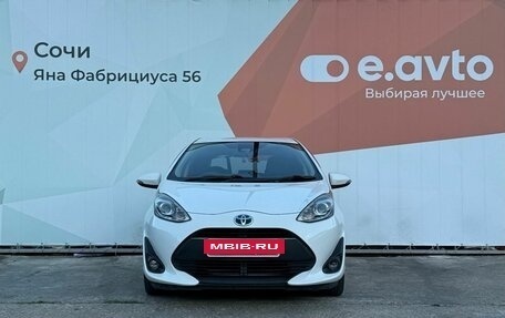 Toyota Aqua I, 2017 год, 1 250 000 рублей, 2 фотография