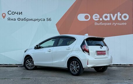 Toyota Aqua I, 2017 год, 1 250 000 рублей, 6 фотография