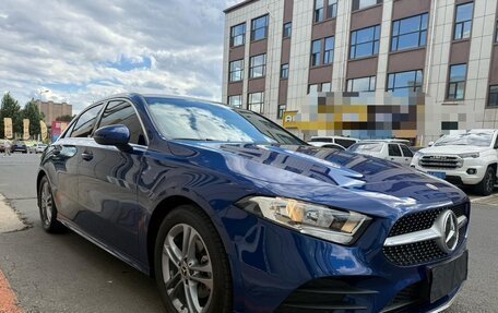Mercedes-Benz A-Класс, 2022 год, 1 560 000 рублей, 1 фотография