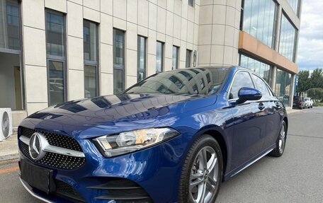 Mercedes-Benz A-Класс, 2022 год, 1 560 000 рублей, 3 фотография