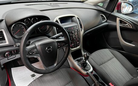 Opel Astra J, 2011 год, 745 000 рублей, 8 фотография
