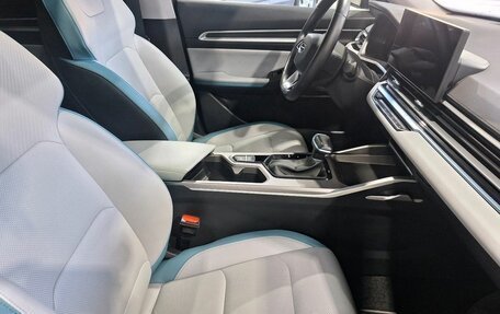 Geely Emgrand, 2023 год, 1 350 000 рублей, 10 фотография