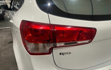 KIA Rio III рестайлинг, 2016 год, 896 000 рублей, 13 фотография