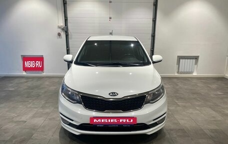 KIA Rio III рестайлинг, 2016 год, 896 000 рублей, 2 фотография