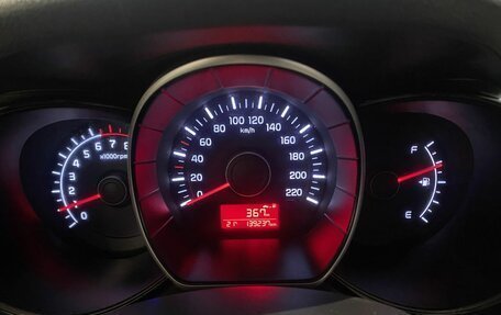 KIA Rio III рестайлинг, 2016 год, 896 000 рублей, 28 фотография